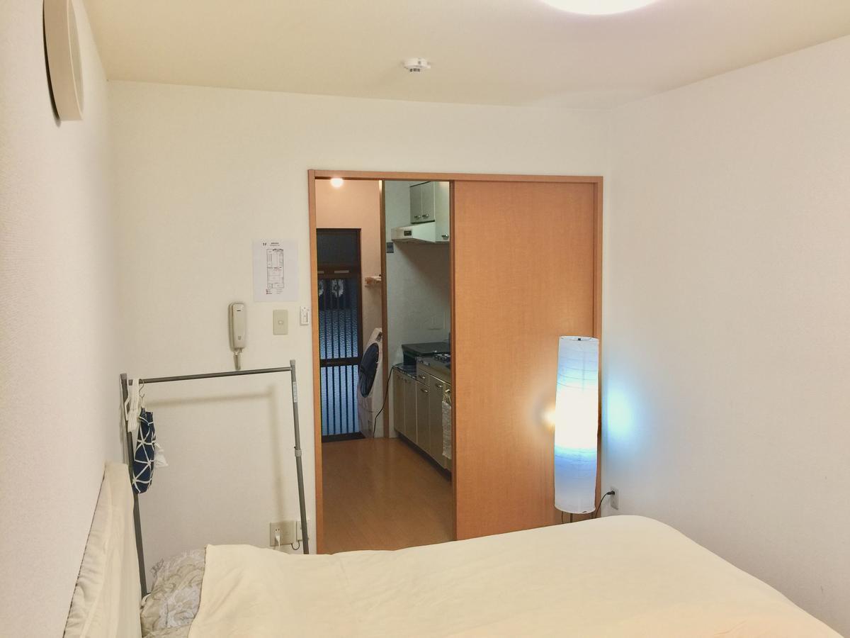 Central Osaka House Umeda Namba Экстерьер фото