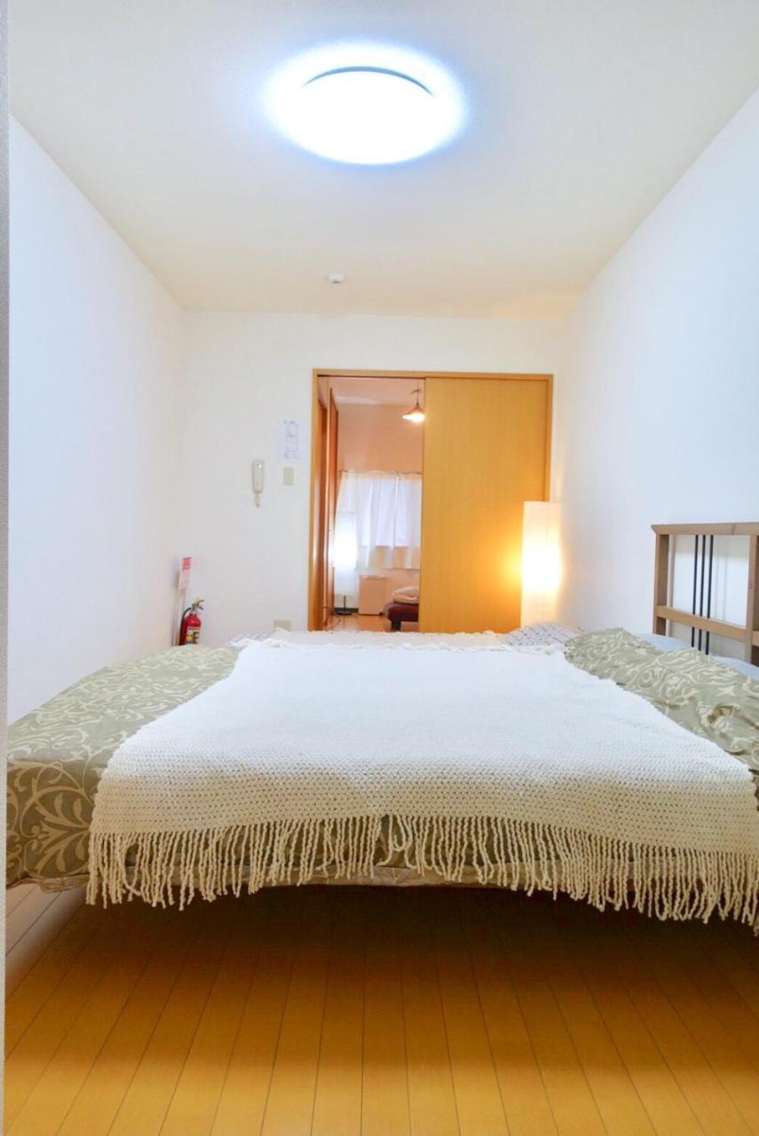 Central Osaka House Umeda Namba Экстерьер фото