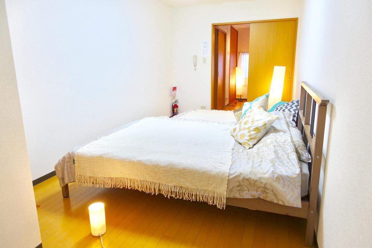 Central Osaka House Umeda Namba Экстерьер фото